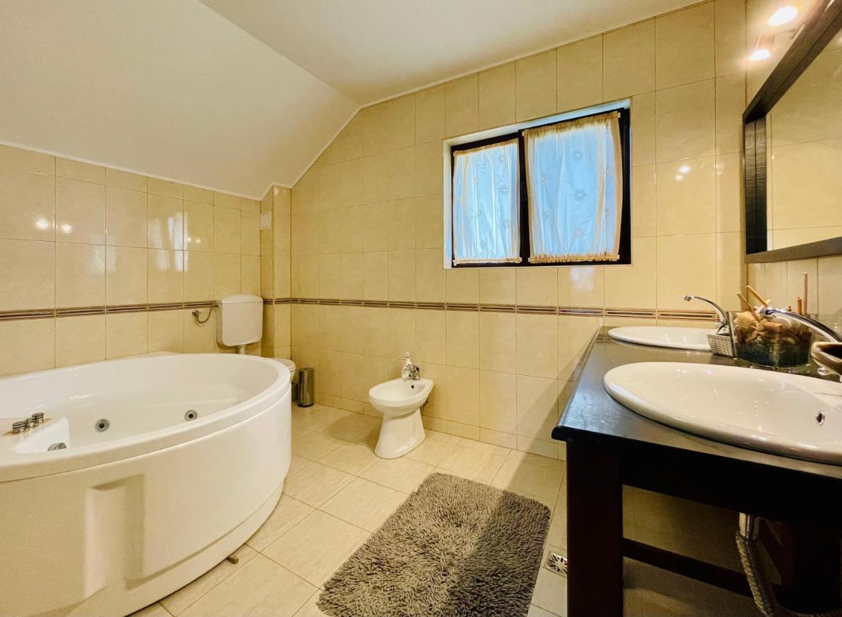 Hermesvilla Băile Felix Extérieur photo